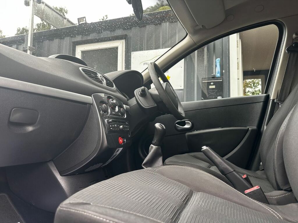 Renault Clio Hatchback 1.2 Tce Dynamique Tomtom Euro 5 201 Blue #22