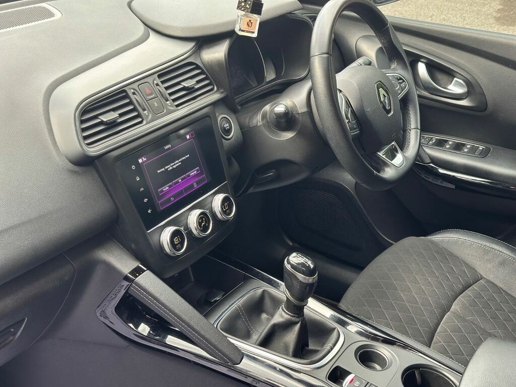 Renault Kadjar Petrol Black #5