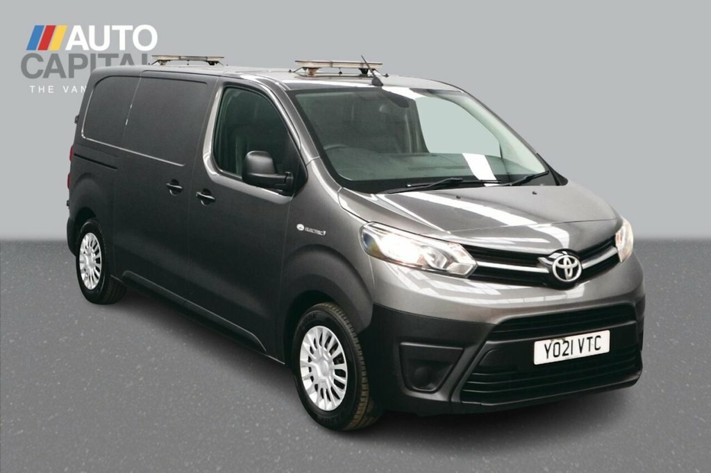 Toyota PROACE D Active White #7