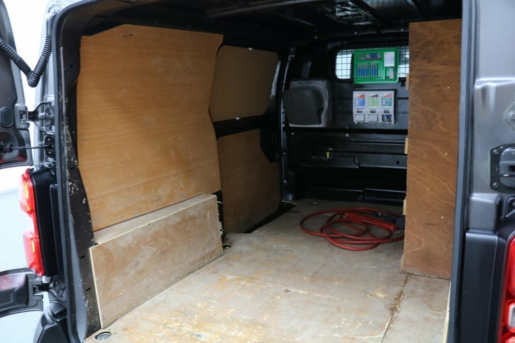 Toyota PROACE Panel Van 2.0D Design Medium Panel Van Mwb Euro 6 Grey #12