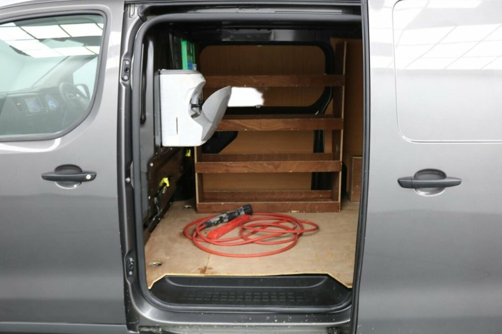 Toyota PROACE Panel Van 2.0D Design Medium Panel Van Mwb Euro 6 Grey #8