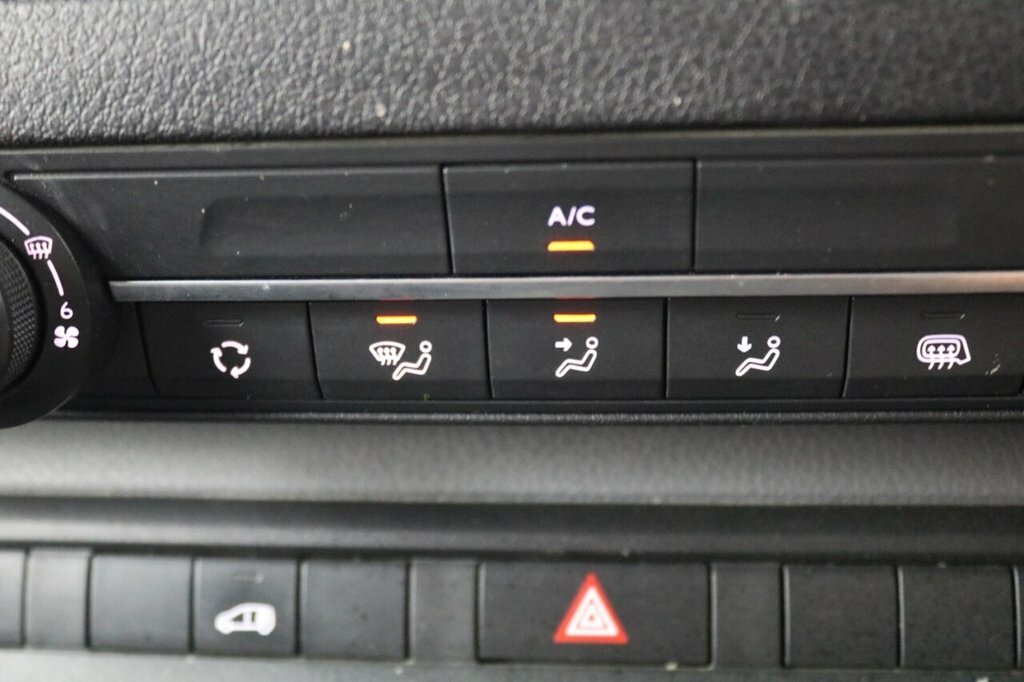 Toyota PROACE Panel Van 2.0D Design Medium Panel Van Mwb Euro 6 Grey #17