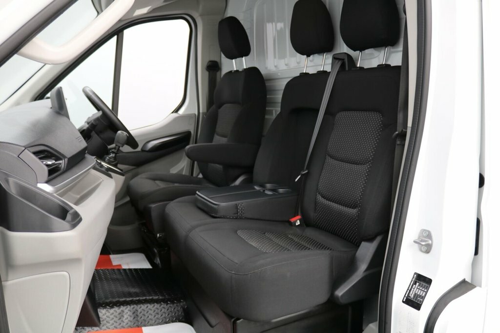Maxus Deliver 9 2L Lux White #20