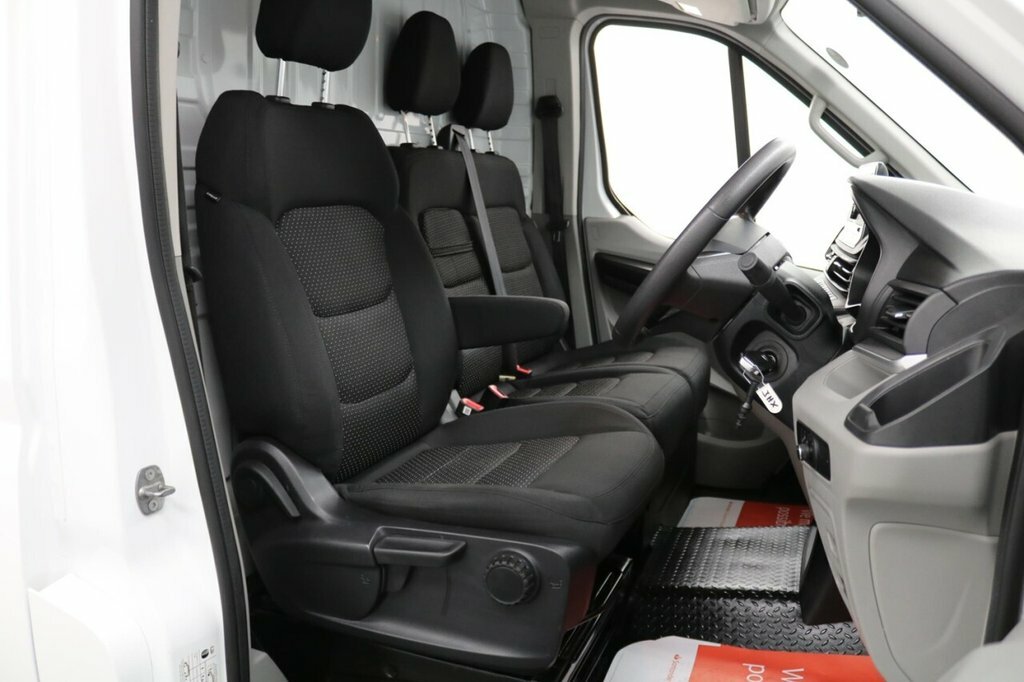 Maxus Deliver 9 2L Lux White #22