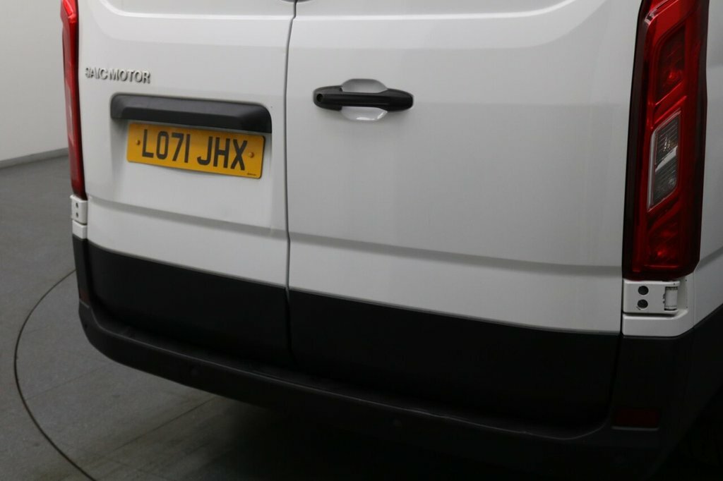 Maxus Deliver 9 2L Lux White #47