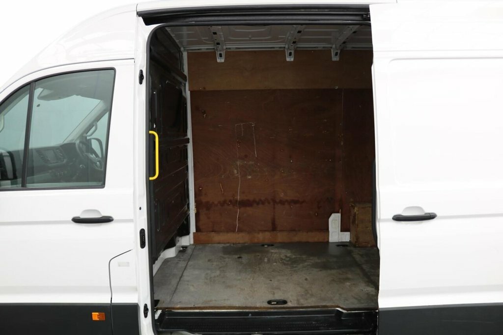 Volkswagen Crafter 2.0 Tdi Cr35 Bluemotion Tech Startline Panel Van 2 White #8