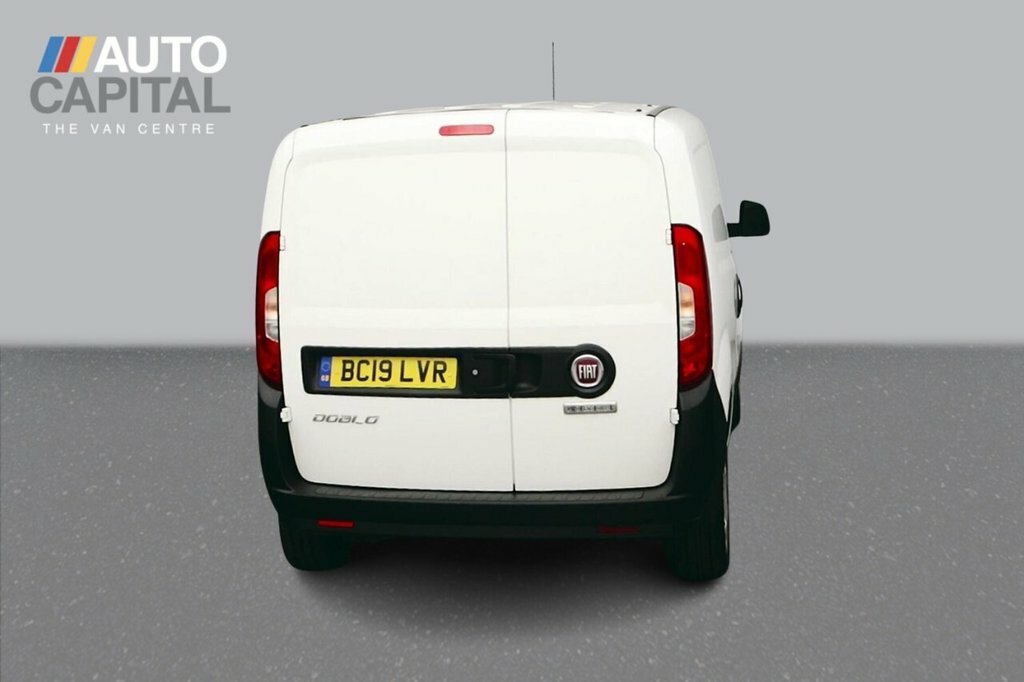 Fiat Doblo 1.4L Sx White #4
