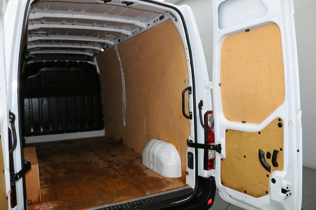 Renault Master 2.3 Dci 35 Business Panel Van F White #16