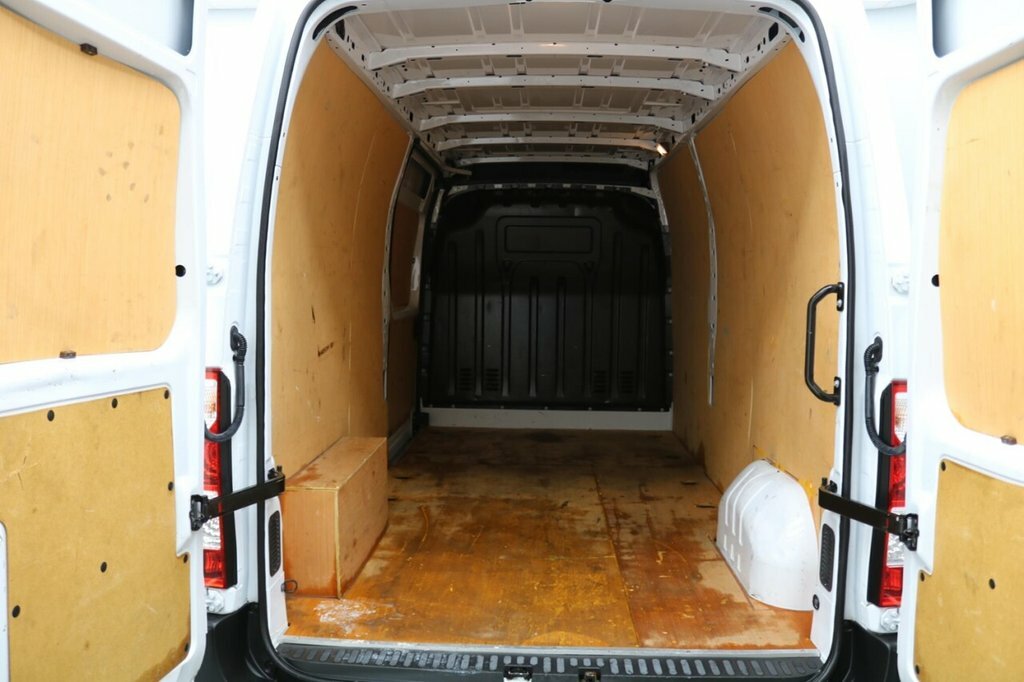 Renault Master 2.3 Dci 35 Business Panel Van F White #15