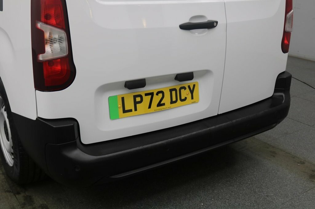 Peugeot E-Partner 800 Professional Premium White #16