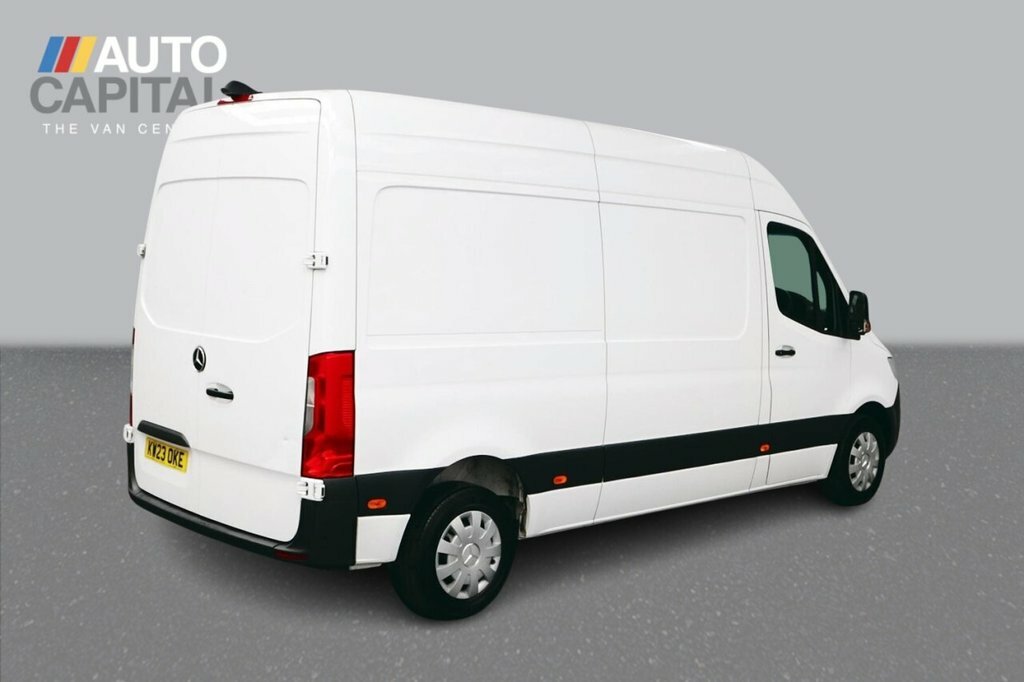 Mercedes-Benz Sprinter 2L Premium White #5