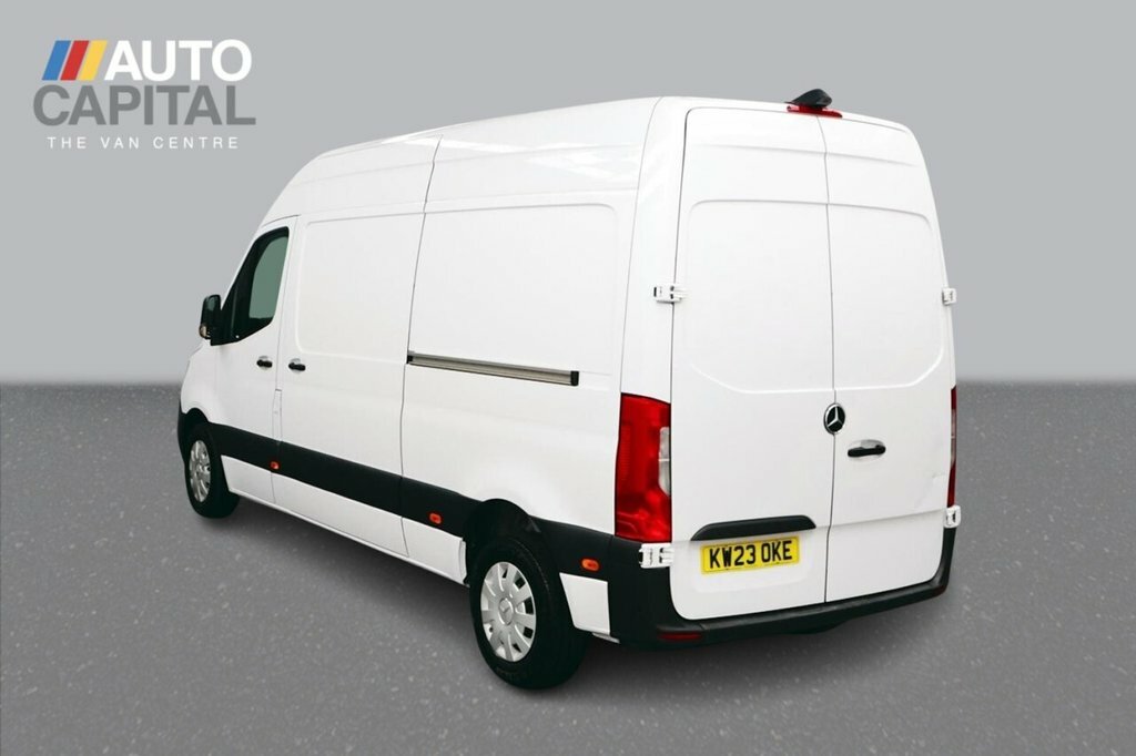 Mercedes-Benz Sprinter 2L Premium White #3
