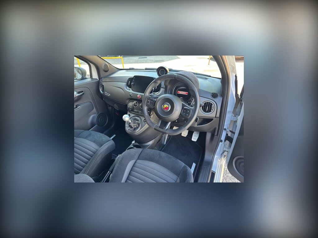 Abarth 695 1.4 T-jet Competizione Hatchback  #11