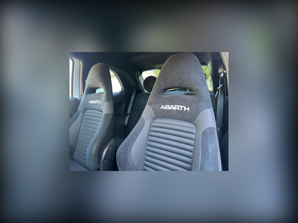 Abarth 695 1.4 T-jet Competizione Hatchback  #48