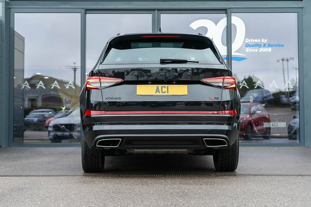 Skoda Kodiaq Tsi Vrs Black #6