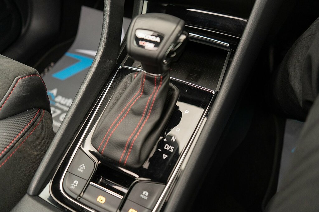 Skoda Kodiaq Tsi Vrs Black #5