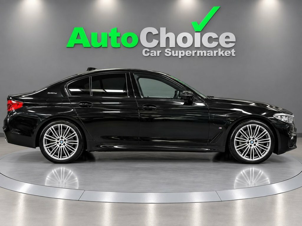 BMW 5 Series 2L M Sport Black #5