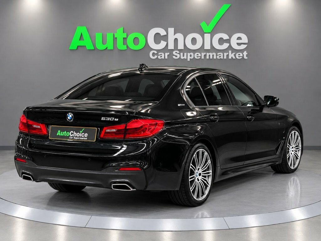BMW 5 Series 2L M Sport Black #4