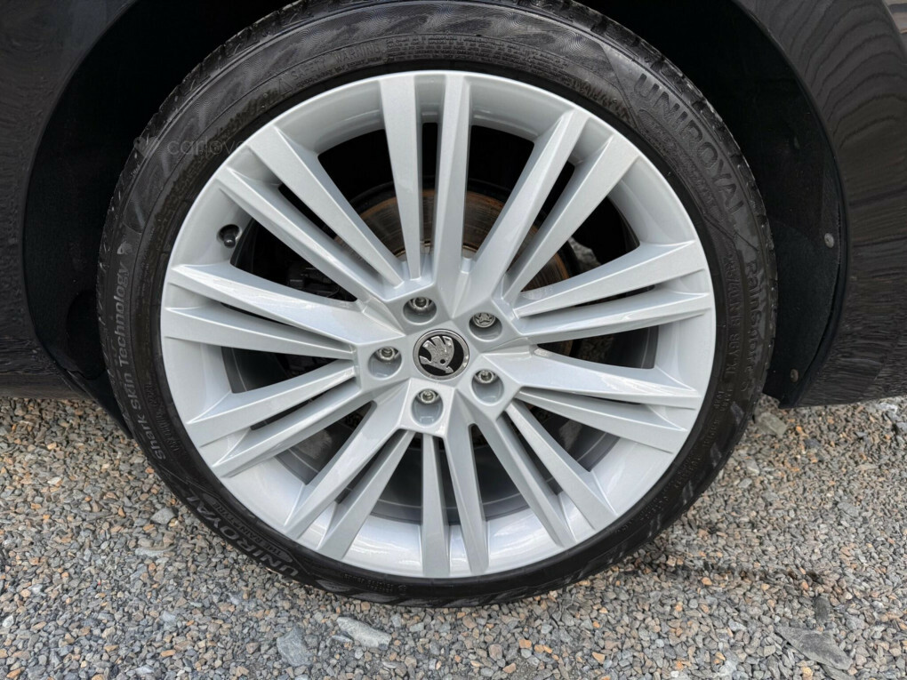 Skoda Superb Se Technology Black #35