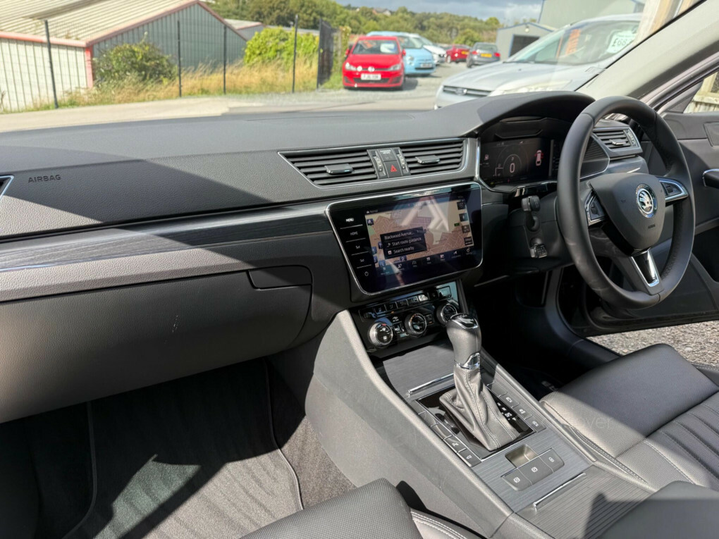 Skoda Superb Se Technology Black #74