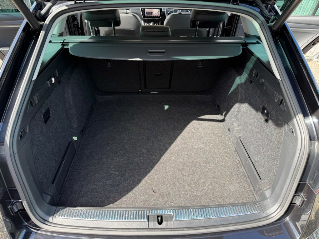 Skoda Superb Se Technology Black #65