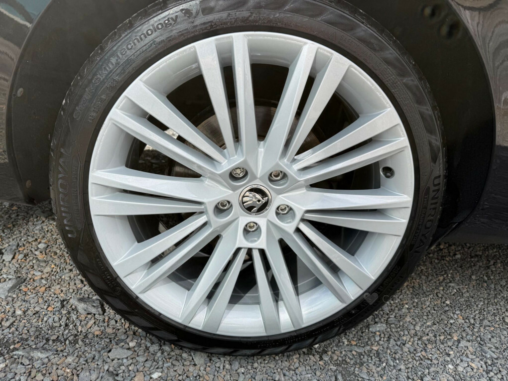Skoda Superb Se Technology Black #10