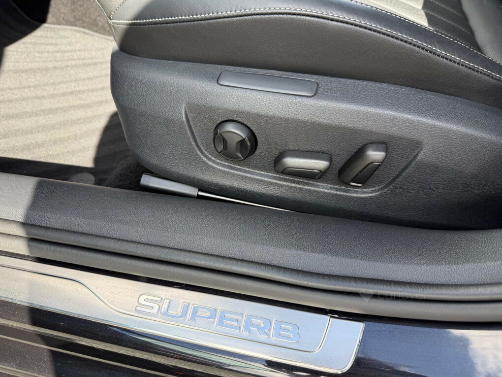 Skoda Superb Se Technology Black #77