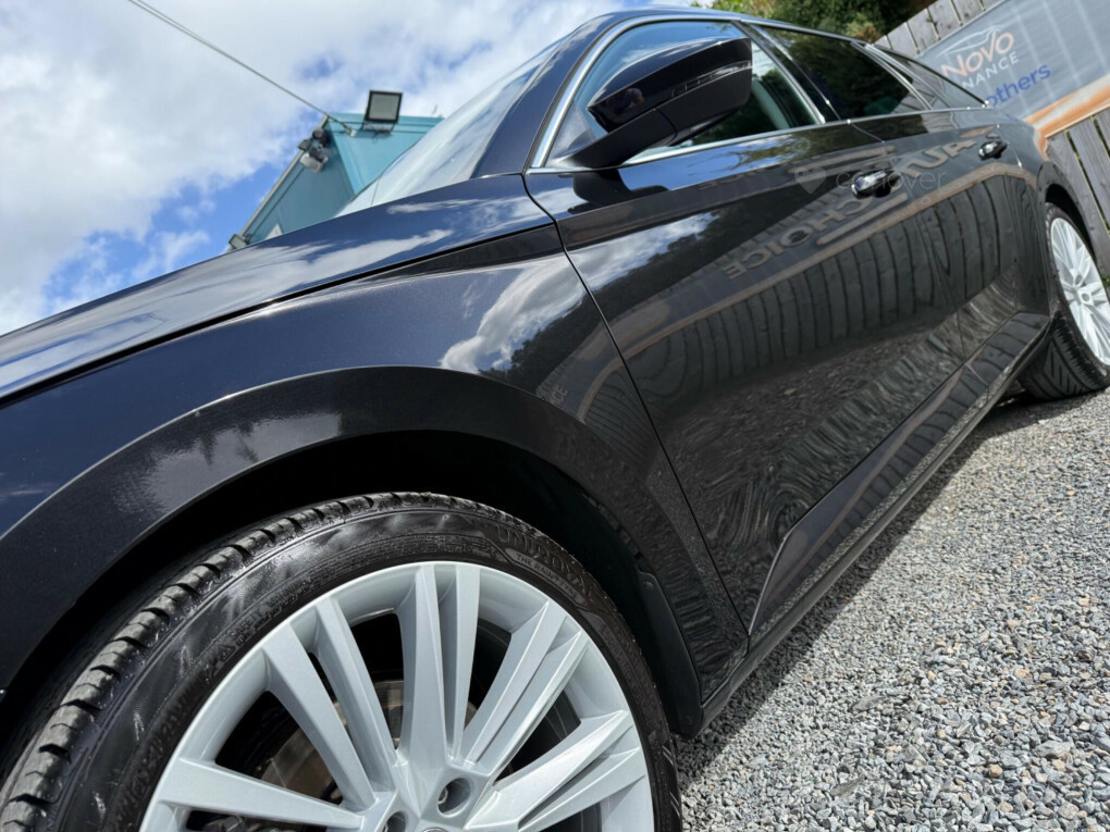 Skoda Superb Se Technology Black #30