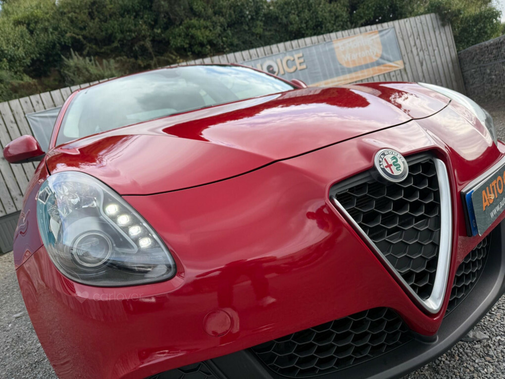 Alfa Romeo Giulietta 1.4 Tb Red #38