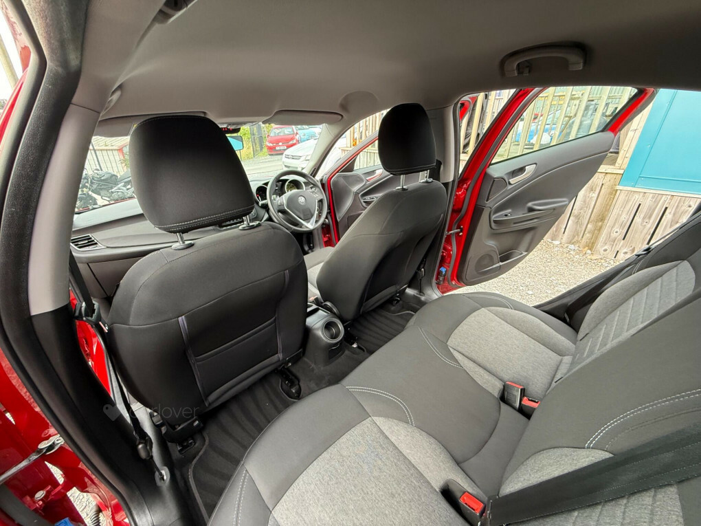 Alfa Romeo Giulietta 1.4 Tb Red #73