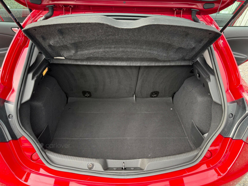 Alfa Romeo Giulietta 1.4 Tb Red #64