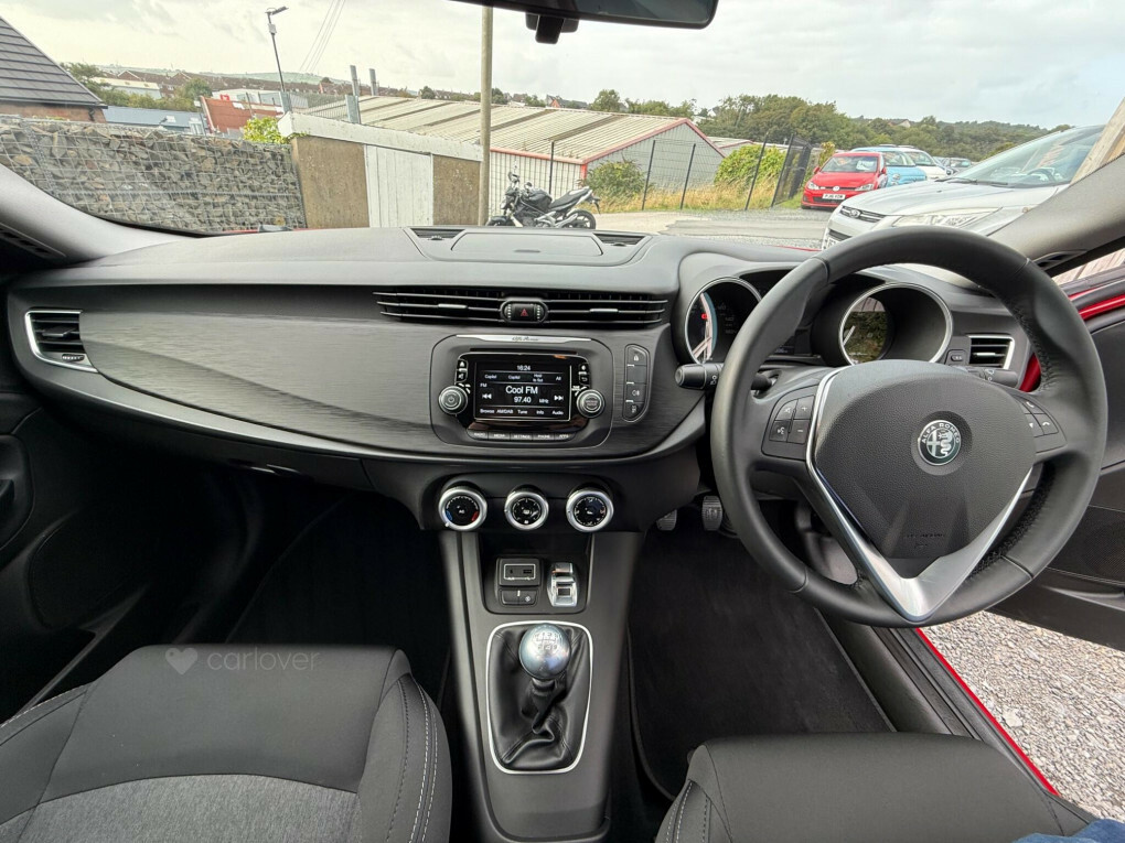 Alfa Romeo Giulietta 1.4 Tb Red #82