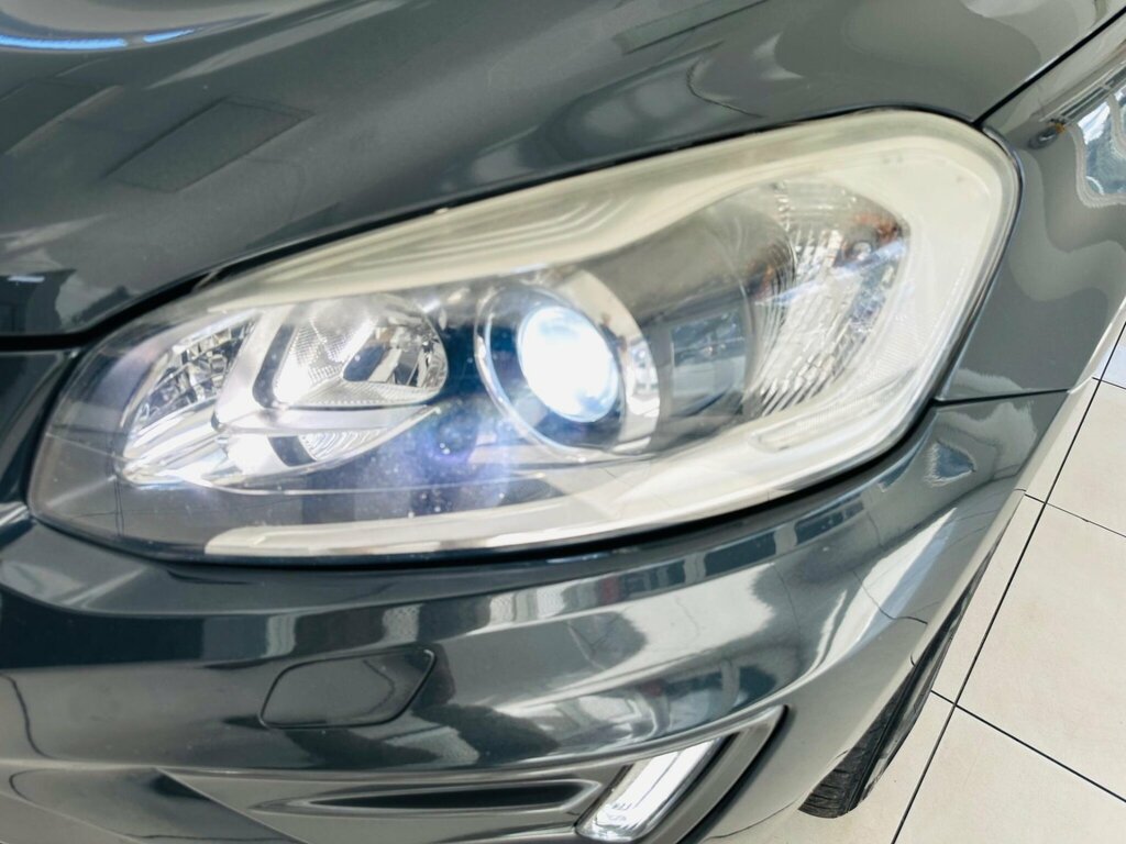 Volvo XC60 4X4 2.4 Silver #46
