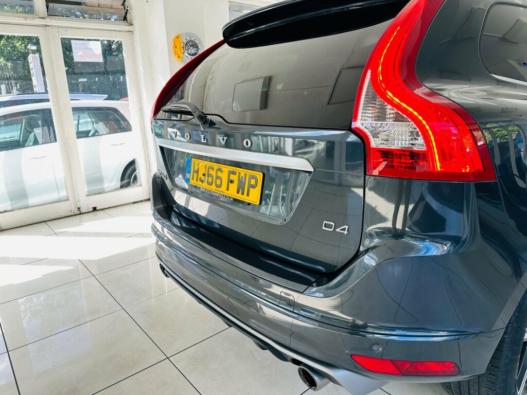 Volvo XC60 4X4 2.4 Silver #45