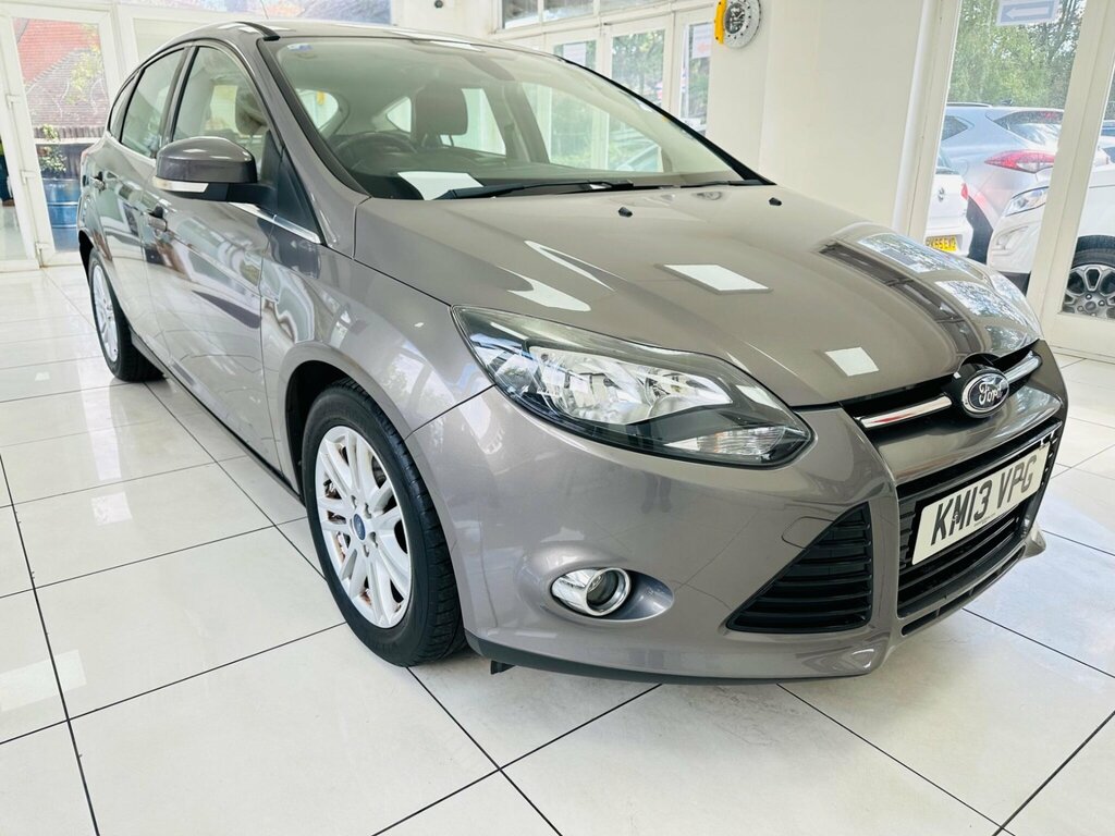 Ford Focus 1.6 Titanium Powershift Euro 5 Brown