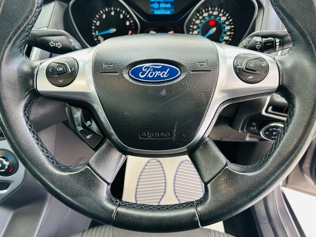 Ford Focus Hatchback 2.0T Ecoboost St-2 Euro 5 Ss 201 Black #20