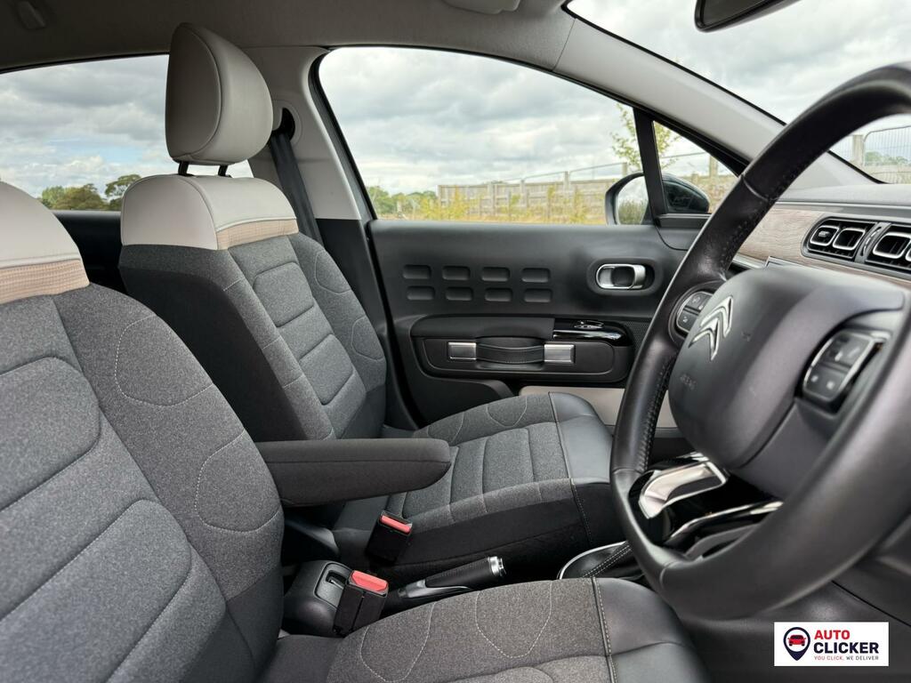 Citroen C3 1.2 Puretech 110 Plus Eat6 White #27