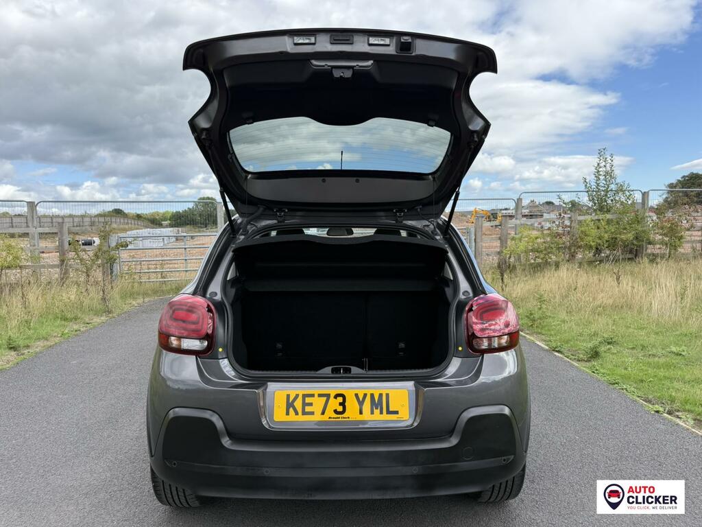 Citroen C3 1.2 Puretech 110 Plus Eat6 White #31