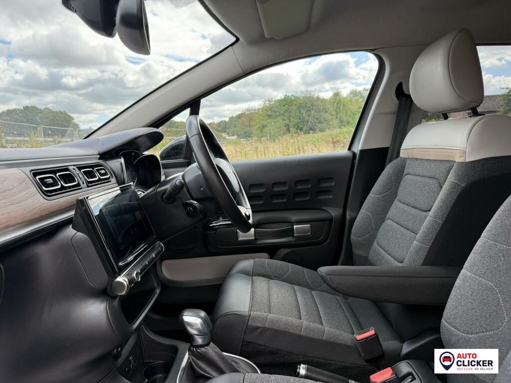 Citroen C3 1.2 Puretech 110 Plus Eat6 White #36