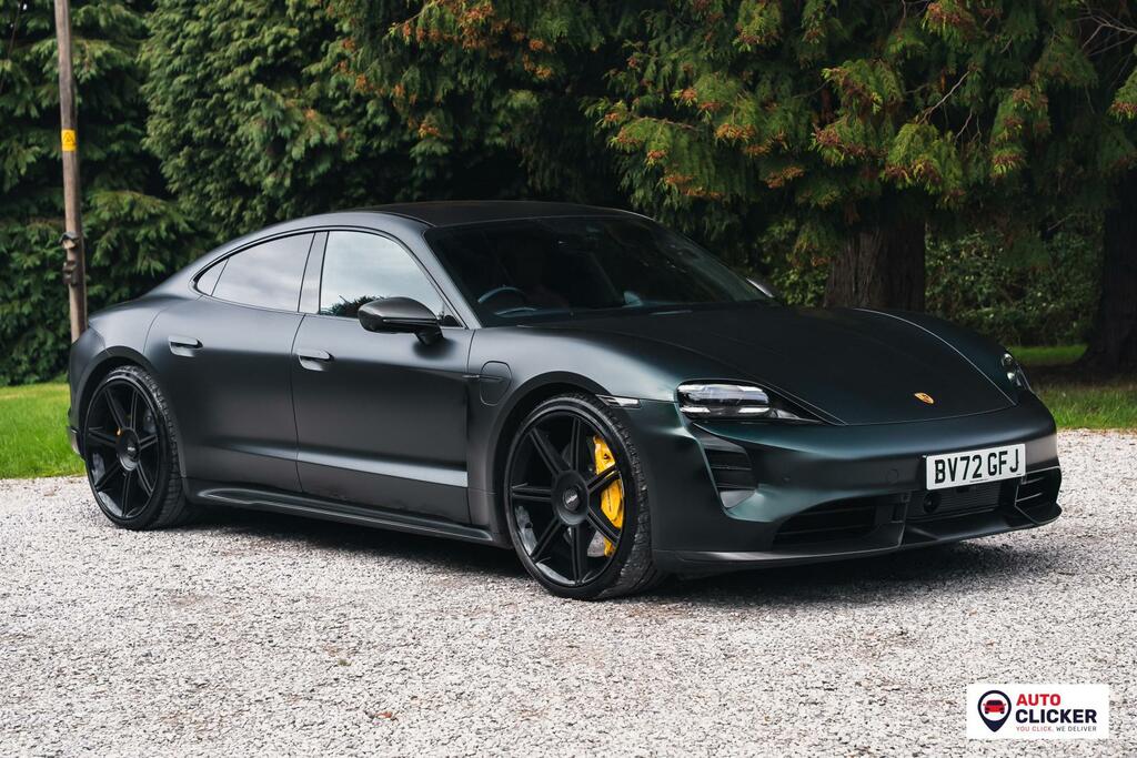 Porsche Taycan Performance Plus 93.4Kwh Turbo S Saloon Electr Green