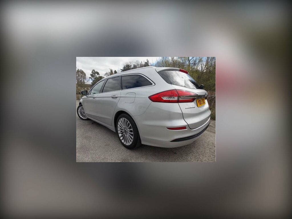 Ford Mondeo 2.0 Ecoblue Titanium Edition Estate Man Silver