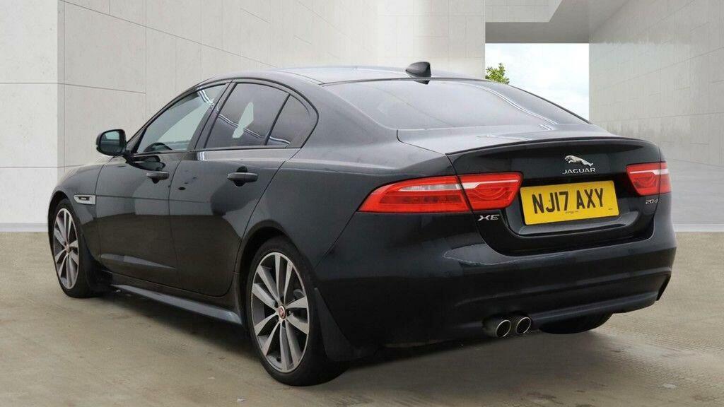 Jaguar XE 2.0D R-sport Euro 6 Ss Black #3