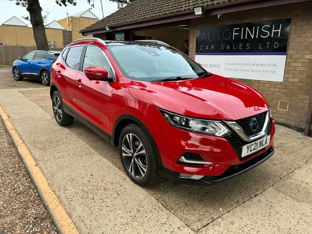 Nissan Qashqai 1.3 Dig-t N-connecta Suv Euro 6 Red