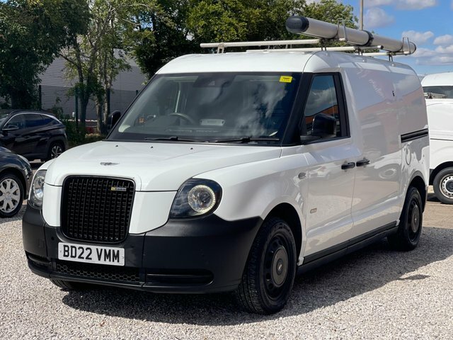 LEVC VN5 City Euro 6 White #2