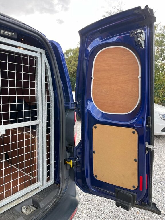 Ford Transit Courier 1.5 Tdci 2015 White #48