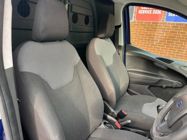 Ford Transit Courier 1.5 Tdci 2015 White #18