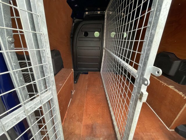 Ford Transit Courier 1.5 Tdci 2015 White #34