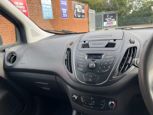 Ford Transit Courier 1.5 Tdci 2015 White #14