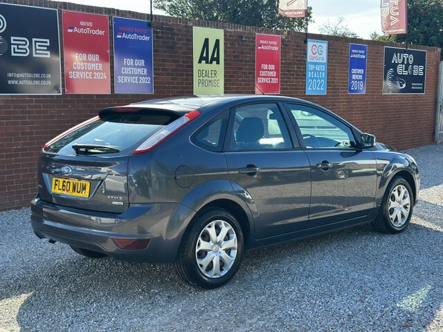 Ford Focus Ffv Style Grey #4