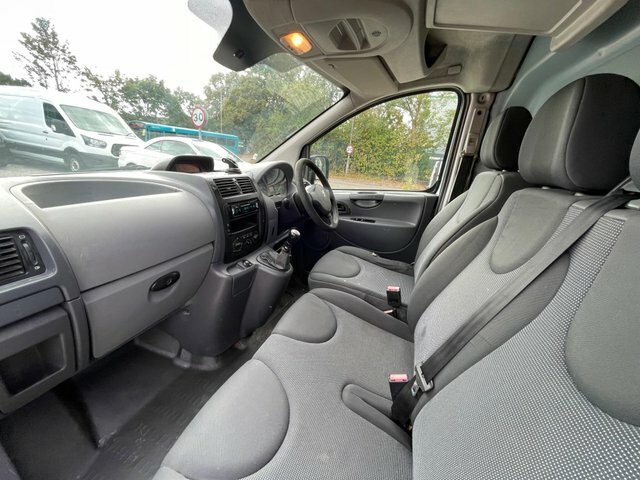 Peugeot Expert Panel Van Silver #10